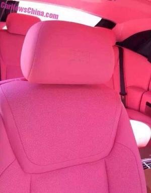 Розовый Rolls-Royce Ghost из Китая 