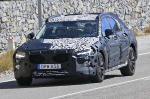 Volvo вывела на тесты новый флагманский седан 