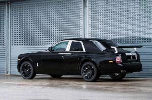 Rolls-Royce представит свой первый кроссовер в 2018 году 