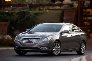 Почти 600 000 Hyundai Sonata и Accent попали под отзыв