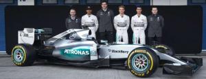 Компания Epson – долгосрочный партнёр Mercedes AMG