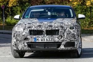 Компания BMW вывела на тесты кроссовер X2