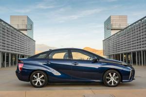 2016 Toyota Mirai 
