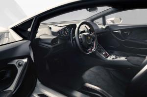 Всего 6 400 евро за суперкар от Lamborghini