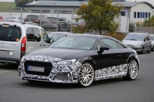 Audi обновит мощное купе TT-RS