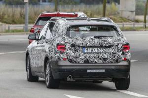 Шпионские снимки BMW X1 Grand 2017 года 