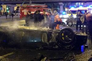 Водитель Ferrari сбежал после ДТП с двумя машинами на Крымском мосту