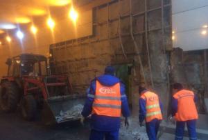 Пассажирский автобус врезался в стену тоннеля в Астане