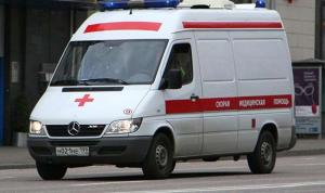 Внедорожник Mercedes протаранил 10 машин на северо-западе Москвы, есть пострадавшие