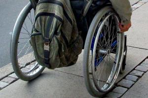 Жителя США арестовали за пьяное вождение инвалидного кресла