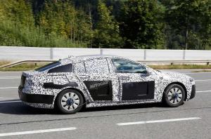 Шпионские снимки Opel Insignia 2016 года 