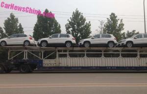 Вот это да! В Китае заметили самый крупный автомобилевоз в мире