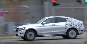 Кроссовер Mercedes-Benz GLC Coupe попал в объективы видеокамер