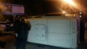 Крупное ДТП между инкассаторским и легковым авто произошло в Алматы 