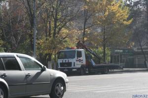В Алматы стартовала отработка по нарушениям правил парковки