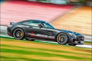 Mercedes примет участие в Гонке чемпионов