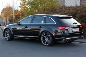 Новая Audi RS4 впервые замечена на тестах 