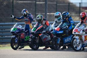 Компания Peugeot дебютирует в чемпионате мира Moto3 2016