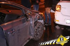 В Алматы водитель Kia протаранил Renault