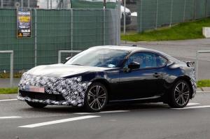 Шпионские снимки Toyota GT 86 2016 года 