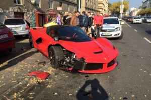 Ferrari LaFerrari спровоцировал аварию в Венгрии 