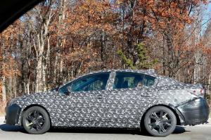 Новое поколение Subaru Impreza впервые замечено на тестах 