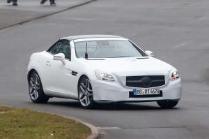 Преемник Mercedes-Benz SLK получит новый турбомотор
