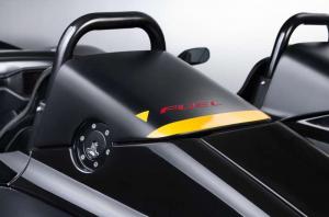 Первые снимки Zenos E10 R 2016 года 