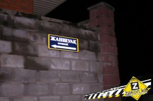 Delica упала на бок в результате ДТП в Алматы