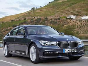 Октябрь стал лучшим месяцем в истории BMW Group