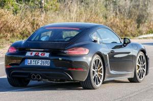 Компания Porsche вывела на завершающие тесты обновленный Cayman 