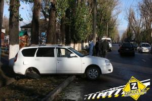 Тройное ДТП в Алматы: пострадали четыре человека