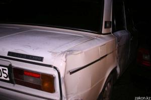 В Алматы предположительно пьяный водитель Жигули стал причиной ДТП 