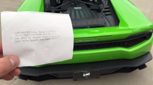 Суперкар Lamborghini Huracan ускорился до 384 километров в час на 804-метровом отрезке