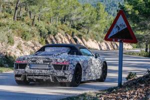 Шпионские снимки Audi R8 Spyder 2016 года 