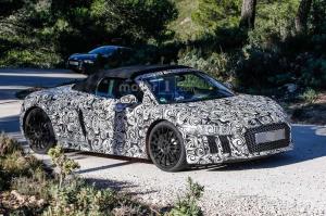 Шпионские снимки Audi R8 Spyder 2016 года 