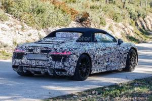 Шпионские снимки Audi R8 Spyder 2016 года 