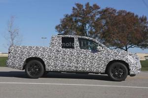 Шпионские снимки Honda Ridgeline 2017 года 