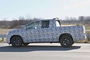 Шпионские снимки Honda Ridgeline 2017 года 