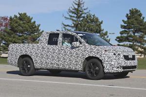 Шпионские снимки Honda Ridgeline 2017 года 