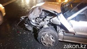Засмотревшийся на ДТП в Алматы зевака сам пострадал в аварии