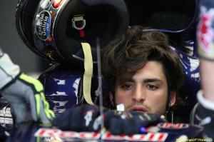 Карлос Сайнс подтвердил переход на моторы Ferrari