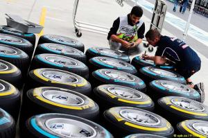 В FIA изменили процедуру проверки температуры шин