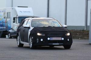 Универсал Kia Optima Sportswagon замечен на дорожных тестах