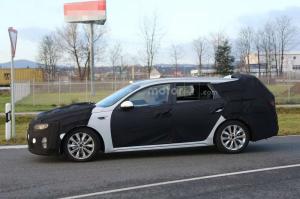 Шпионские снимки Kia Optima Sportswagon 2017 года 