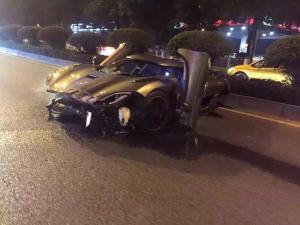 В Китае произошло ДТП с участием эксклюзивного гиперкара Koenigsegg Agera R 