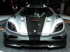 В Koenigsegg рассекретили новый спорткар