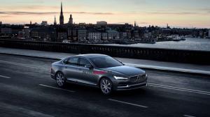 Новый флагманский седан Volvo рассекретили до официальной премьеры