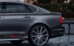 Первые снимки Volvo S90 2016 года 