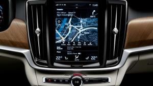 Первые снимки Volvo S90 2016 года 